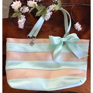 Mint & Cream Striped Purse 🎀